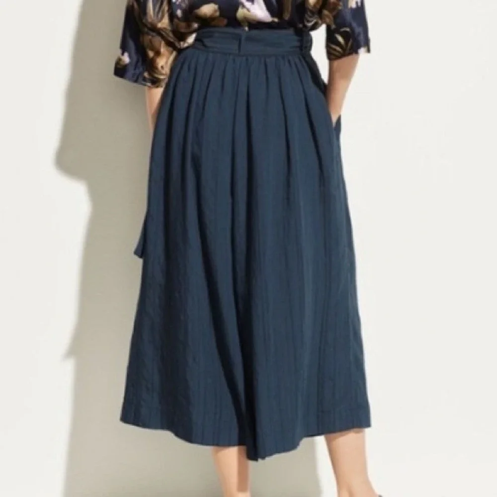 VINCE‎ Navy Pleated Side Tie Culottes Wide Leg Pants Hematite Blue Sz 4 $265 B37 - Picture 3 of 12